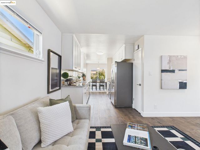 2532 Lincoln Ave, Richmond, CA 94804