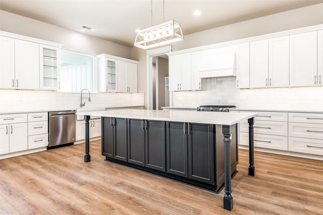 13929 Jackson Road, Krum, TX 76249