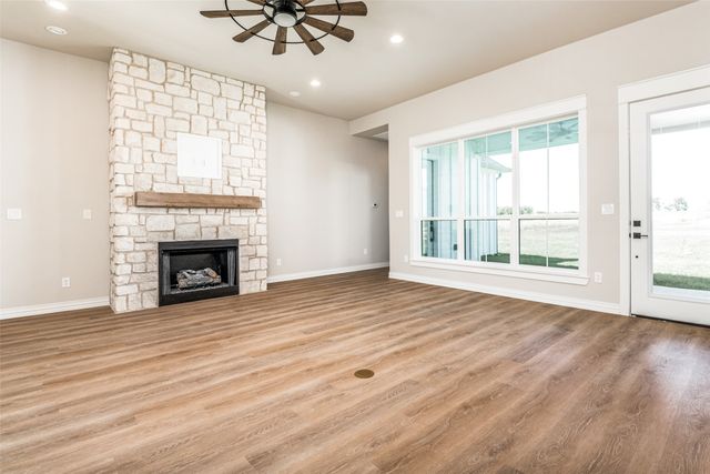 13929 Jackson Road, Krum, TX 76249