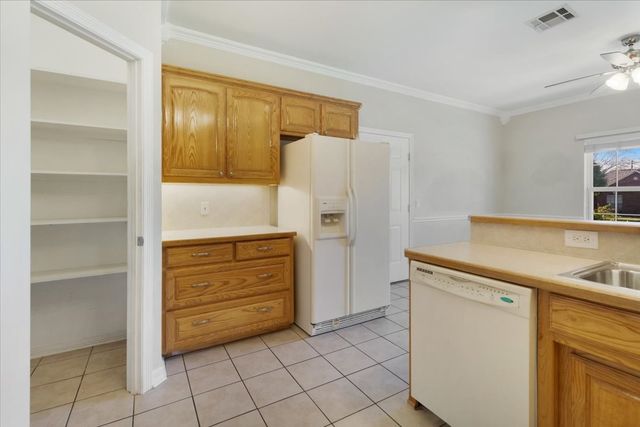 113 Ginger Drive, Pottsboro, TX 75076