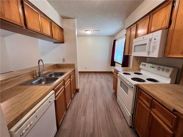 103 S Kaupo DR B, Bastrop, TX 78602