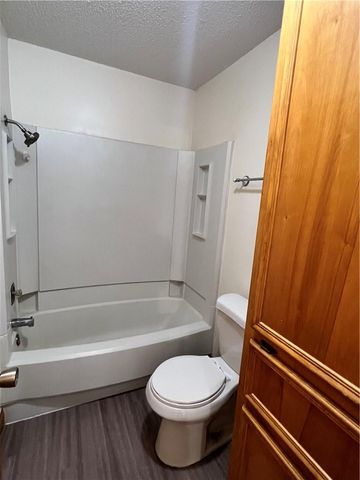 103 S Kaupo DR B, Bastrop, TX 78602