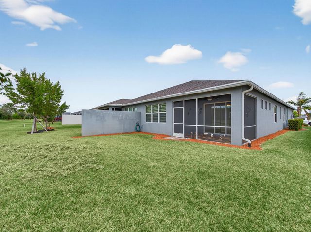 12901 SW Vermillion Circle, Port St. Lucie, FL 34987