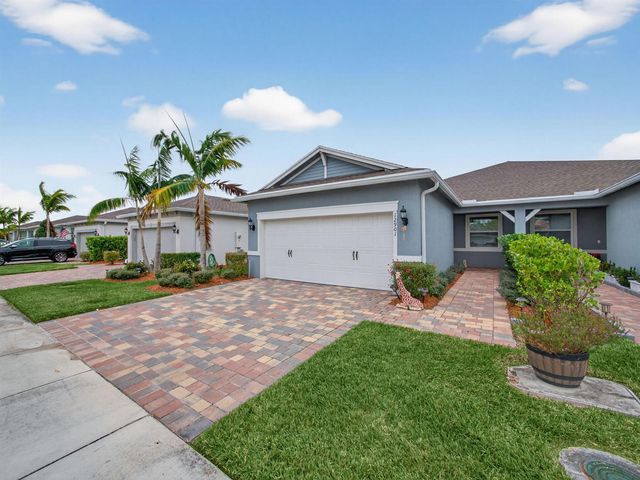 12901 SW Vermillion Circle, Port St. Lucie, FL 34987