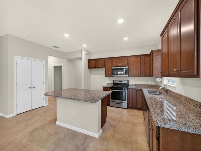 12901 SW Vermillion Circle, Port St. Lucie, FL 34987