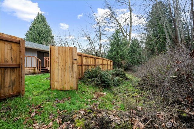 314 Dungeness Meadows, Sequim, WA 98382