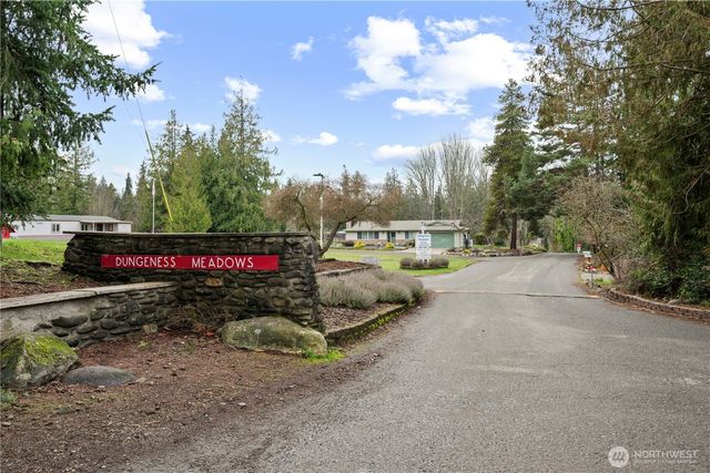 314 Dungeness Meadows, Sequim, WA 98382