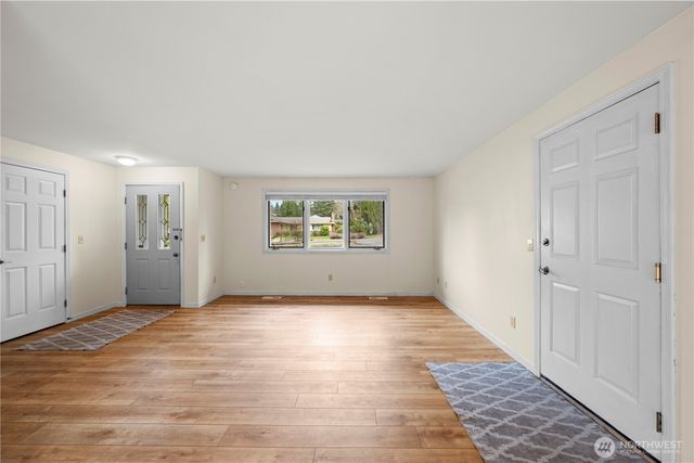 314 Dungeness Meadows, Sequim, WA 98382