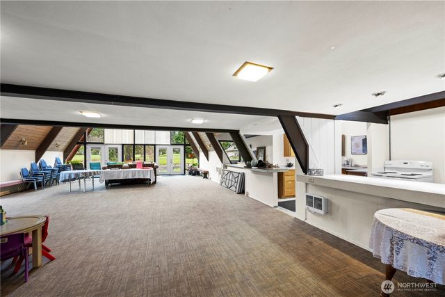 314 Dungeness Meadows, Sequim, WA 98382