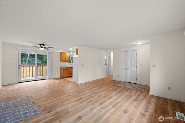 314 Dungeness Meadows, Sequim, WA 98382