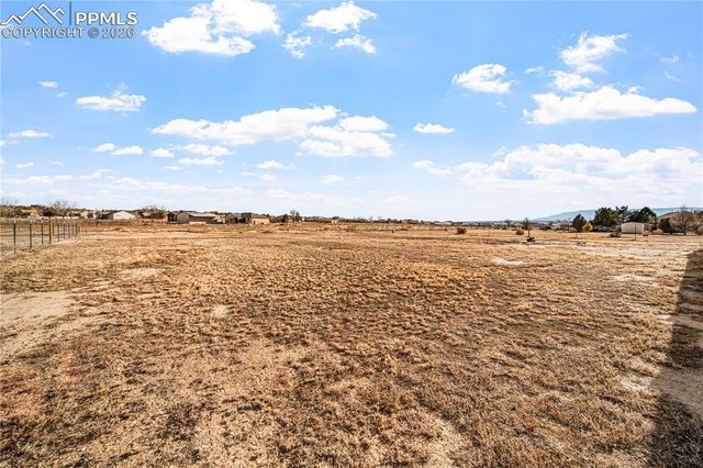 260 S Siesta Drive, Pueblo West, CO 81007