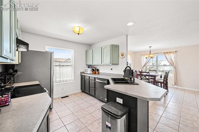 260 S Siesta Drive, Pueblo West, CO 81007