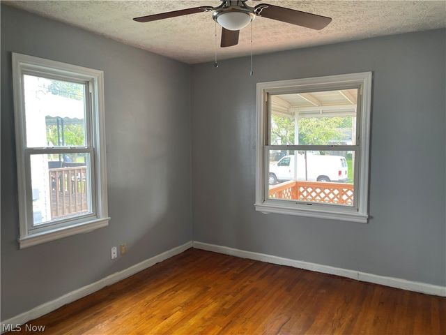 757 Davies Avenue, Akron, OH 44306