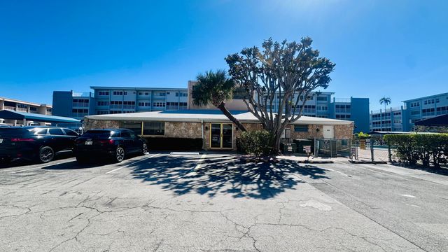 330 SE 2nd Street 202g, Hallandale Beach, FL 33009