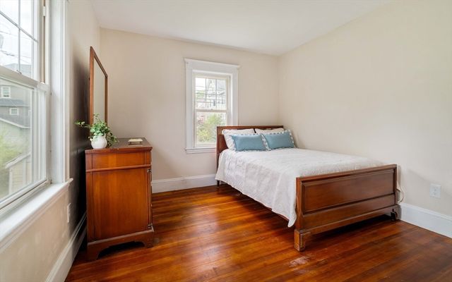 101 Tyndale St, Boston, MA 02131