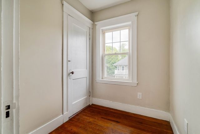 101 Tyndale St, Boston, MA 02131