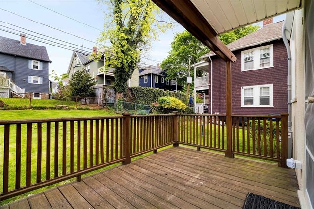 101 Tyndale St, Boston, MA 02131