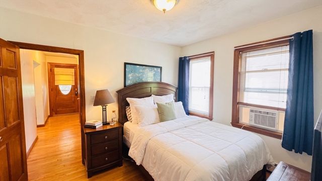58 Hilton St 58, Arlington, MA 02474