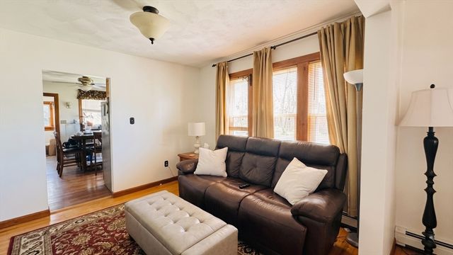 58 Hilton St 58, Arlington, MA 02474