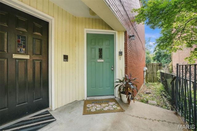 4468 McPherson Avenue 4A, St Louis, MO 63108