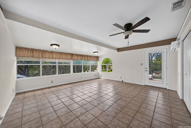 102 SPARROW HAWK TRL, Boerne, TX 78006