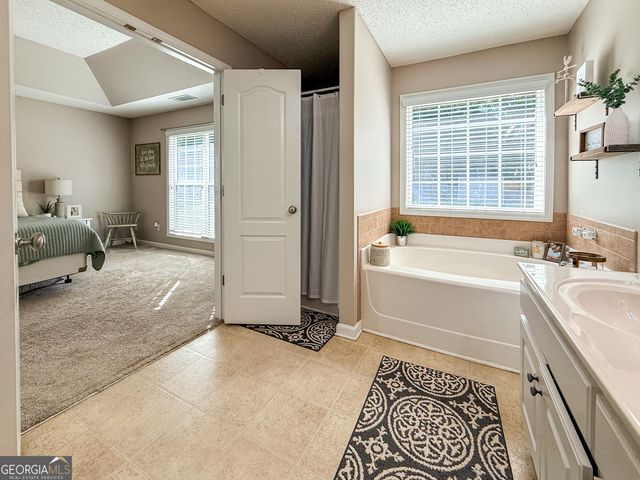 255 River Mist Circle, Jefferson, GA 30549