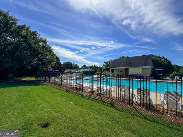 255 River Mist Circle, Jefferson, GA 30549