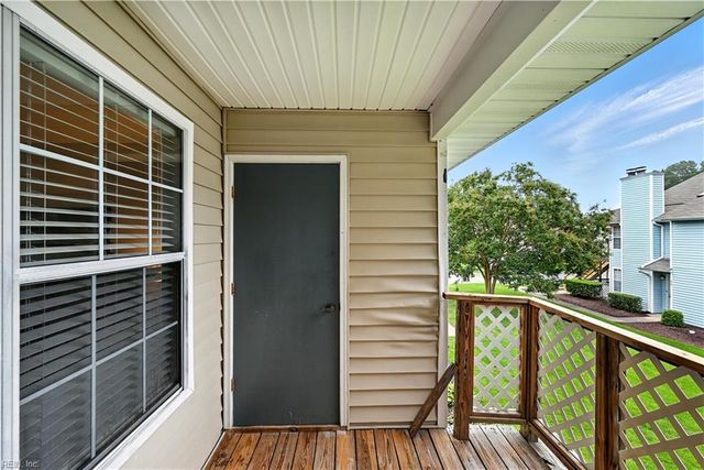 4242 Thalia Station CIR, Virginia Beach, VA 23452