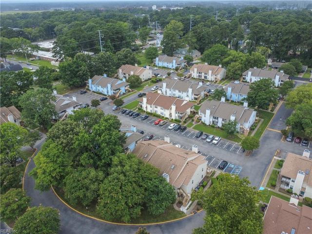 4242 Thalia Station CIR, Virginia Beach, VA 23452
