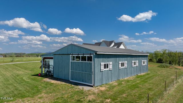 186 Berry Ridge Road, Jonesborough, TN 37659