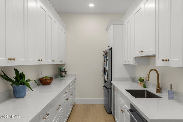 3516 N 35TH Place, Phoenix, AZ 85018