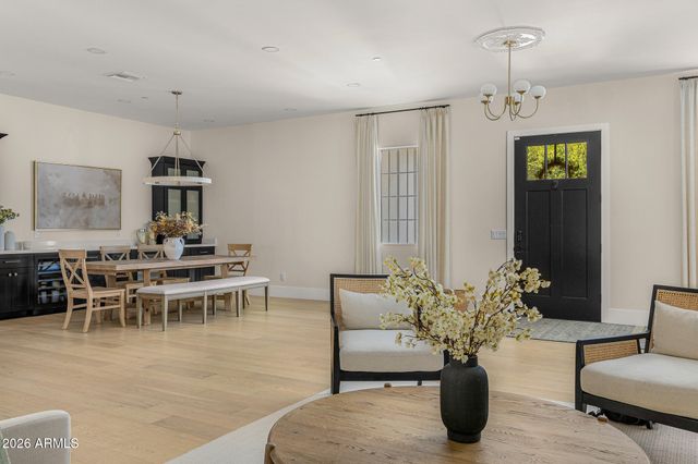 3516 N 35TH Place, Phoenix, AZ 85018