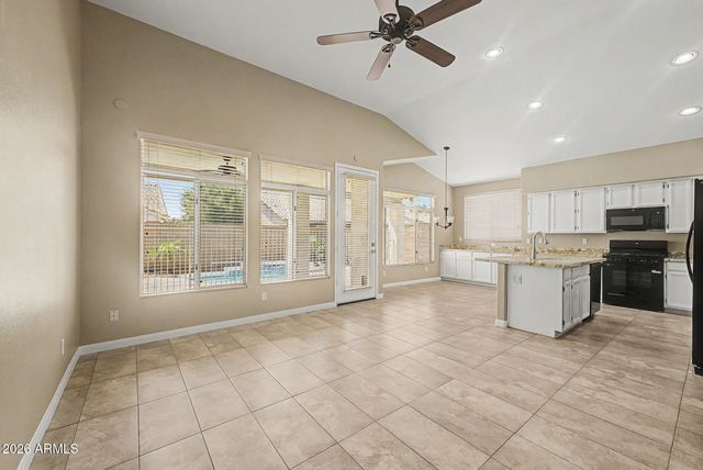 22516 N 68TH Drive, Glendale, AZ 85310