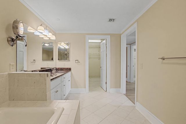 1 7th Street 1402, Augusta, GA 30901