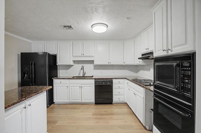 1 7th Street 1402, Augusta, GA 30901