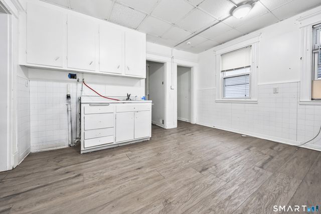 82 Bunker Hill Avenue, Waterbury, CT 06708