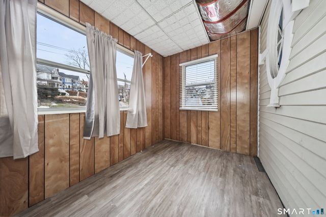 82 Bunker Hill Avenue, Waterbury, CT 06708