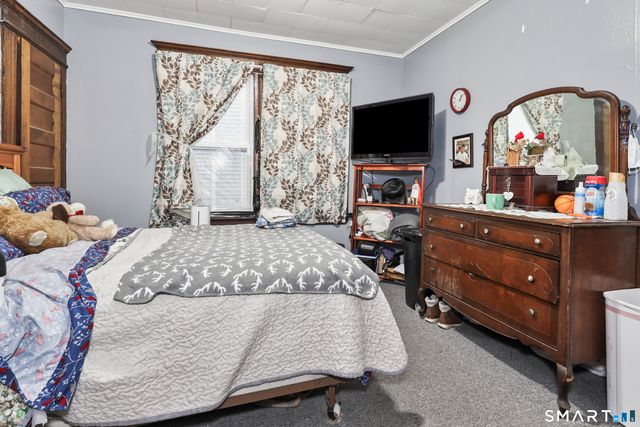 82 Bunker Hill Avenue, Waterbury, CT 06708