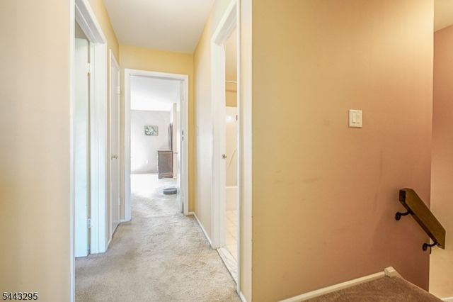 194 Driscoll Ct, Franklin Twp., NJ 08873