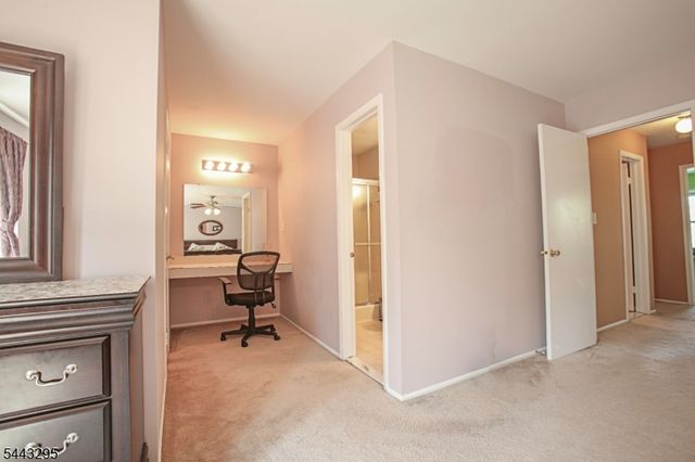 194 Driscoll Ct, Franklin Twp., NJ 08873
