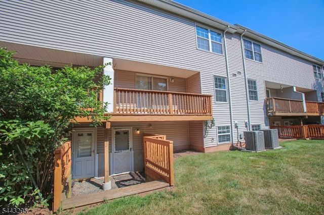 194 Driscoll Ct, Franklin Twp., NJ 08873