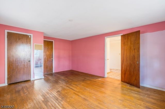 109 Lilac Dr, Clinton Twp., NJ 08801