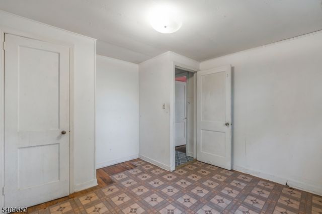 109 Lilac Dr, Clinton Twp., NJ 08801