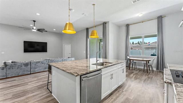 283 COVE AT EAGLE LAKE CIRCLE, Eagle Lake, FL 33839