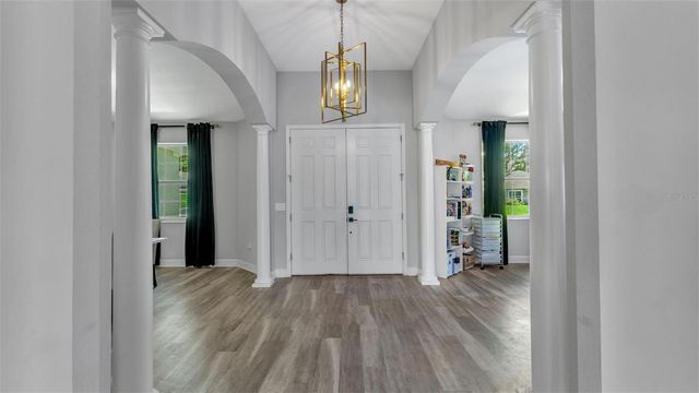 283 COVE AT EAGLE LAKE CIRCLE, Eagle Lake, FL 33839