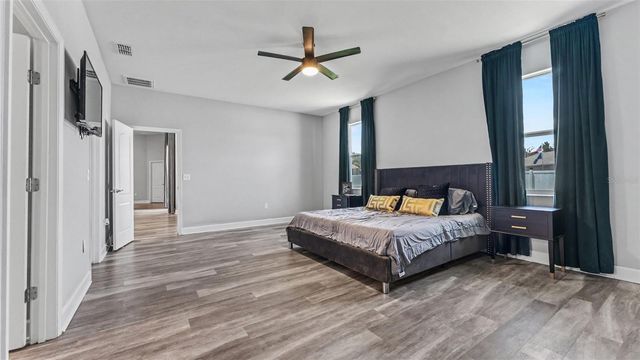 283 COVE AT EAGLE LAKE CIRCLE, Eagle Lake, FL 33839