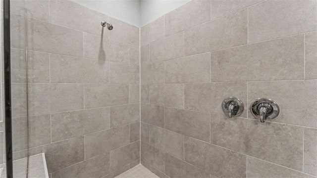 283 COVE AT EAGLE LAKE CIRCLE, Eagle Lake, FL 33839