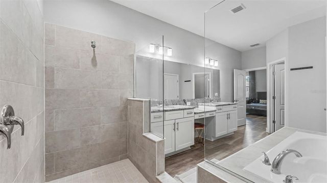 283 COVE AT EAGLE LAKE CIRCLE, Eagle Lake, FL 33839