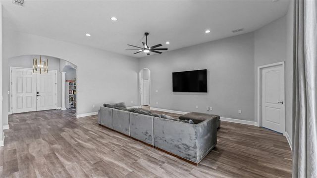 283 COVE AT EAGLE LAKE CIRCLE, Eagle Lake, FL 33839