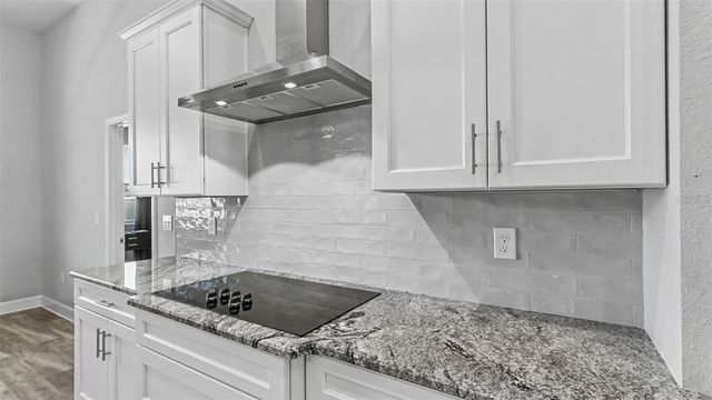 283 COVE AT EAGLE LAKE CIRCLE, Eagle Lake, FL 33839